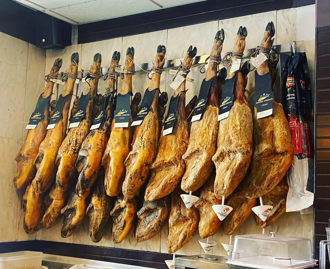 jamones curados