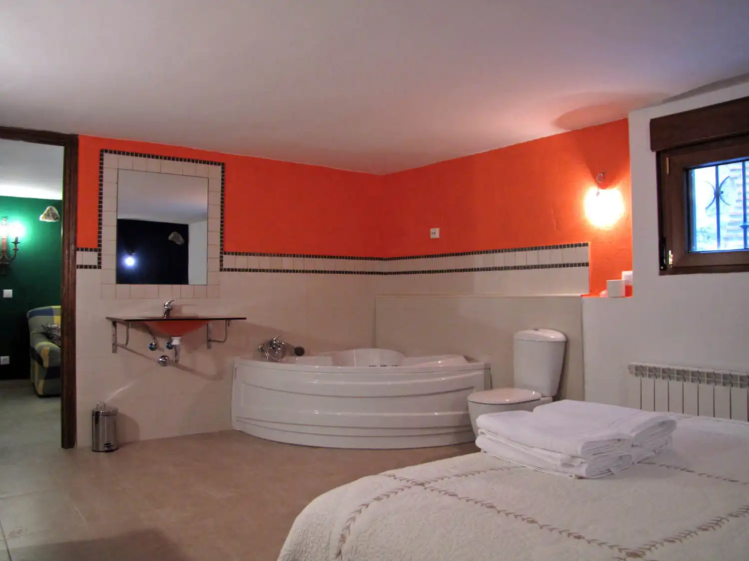casa rural con bañera de hidromasaje