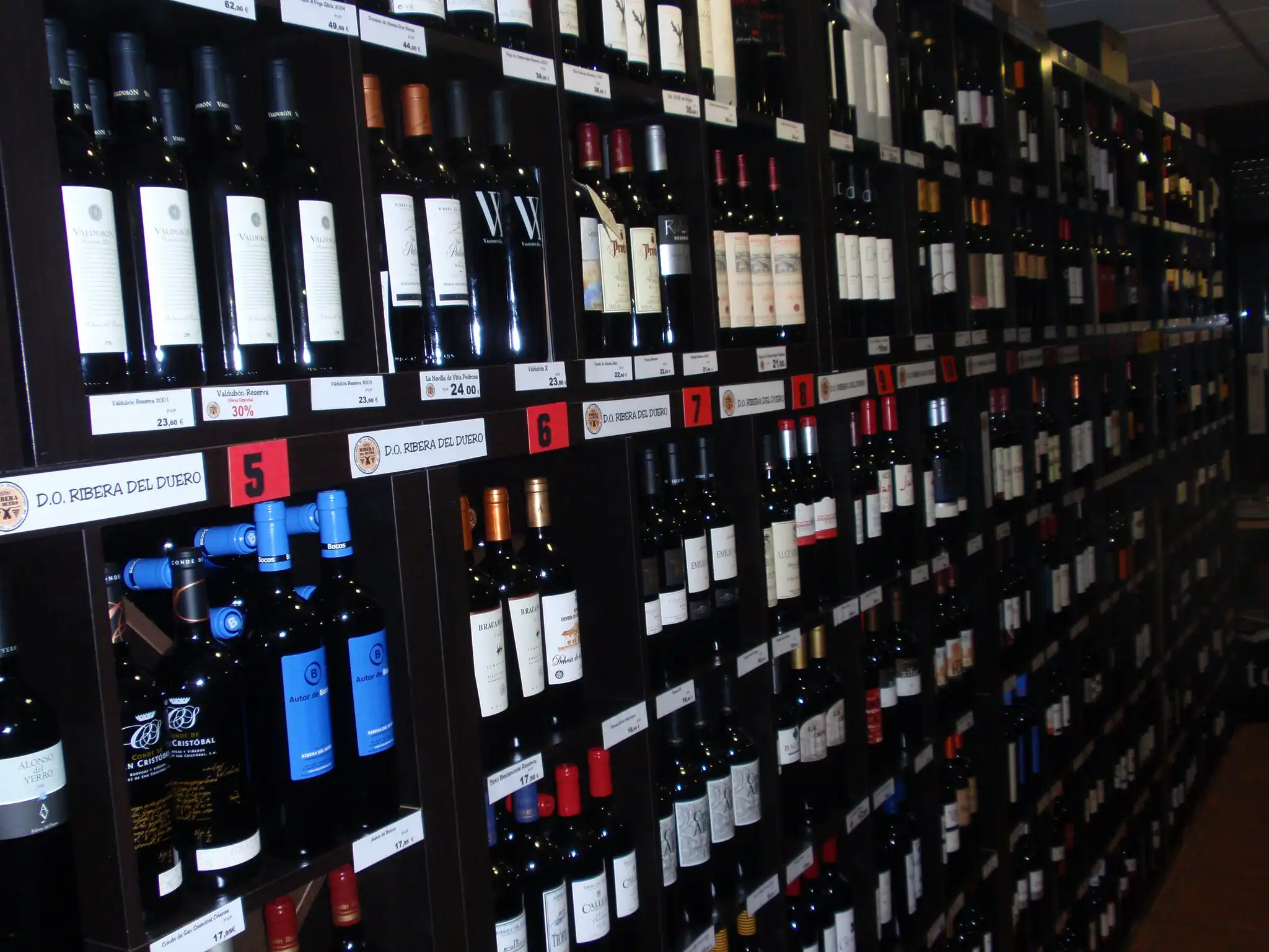 La Vinoteca Mayor 22 3