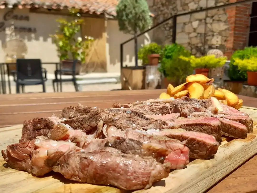 restaurante grill en cebreros