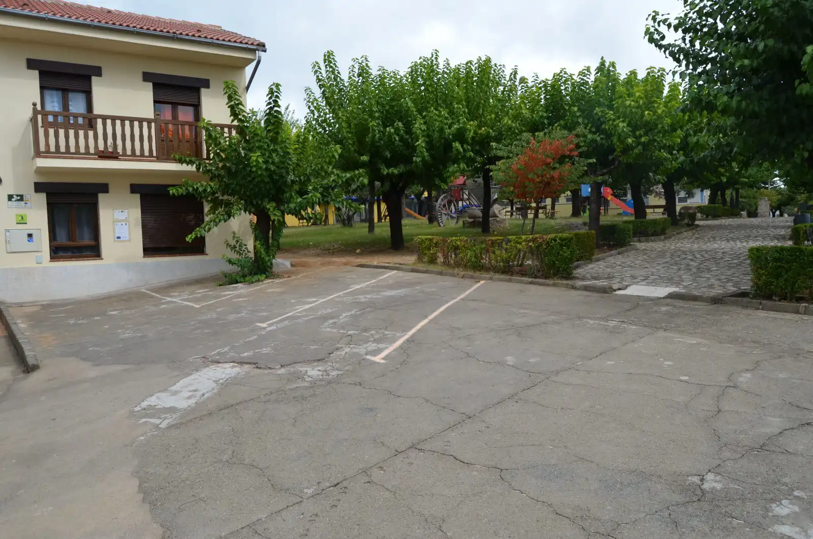 exterior-alojamiento-apartamentos-rurales-la-aliza