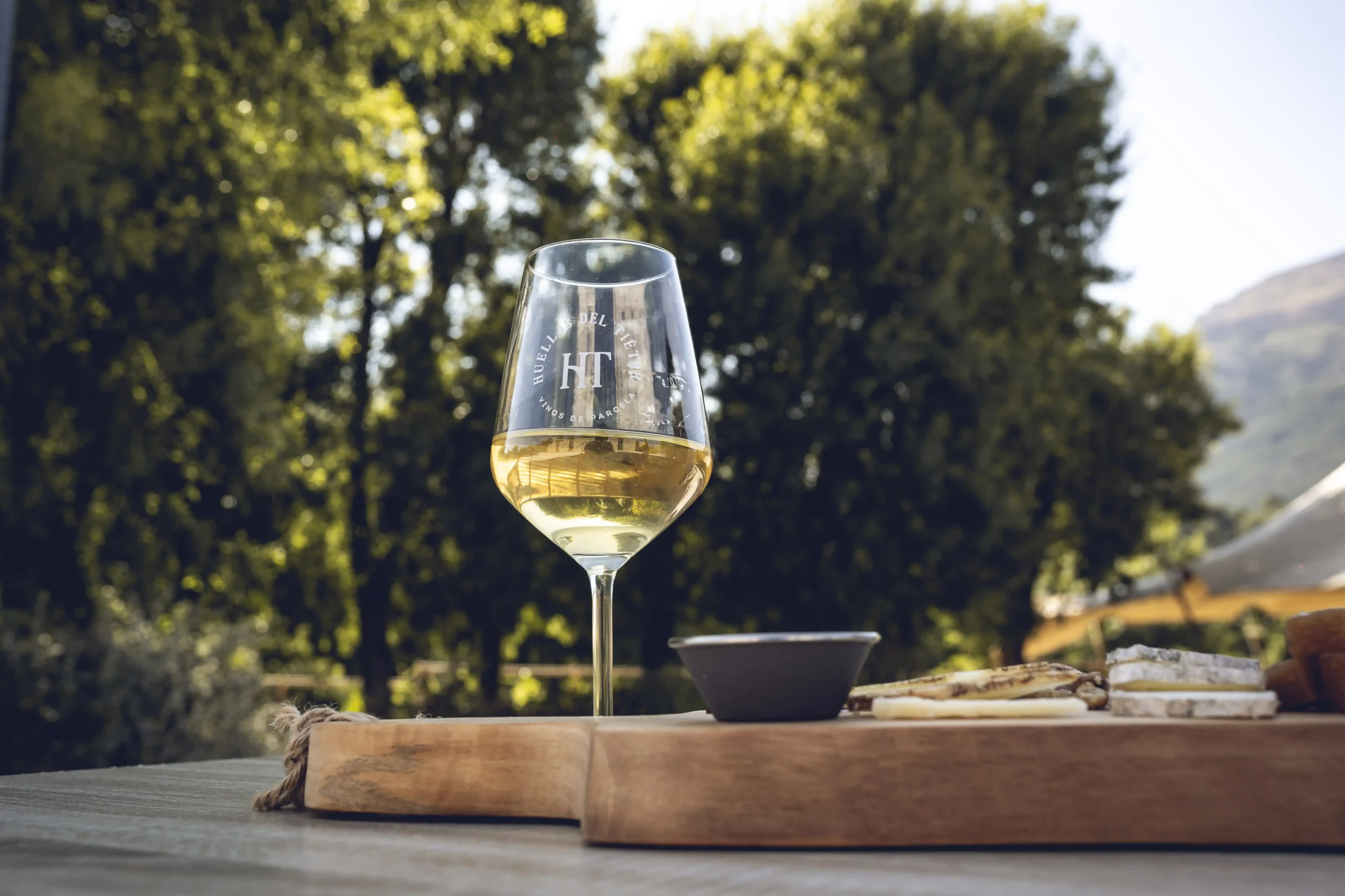 vino blanco Bodega Huellas del Tietar